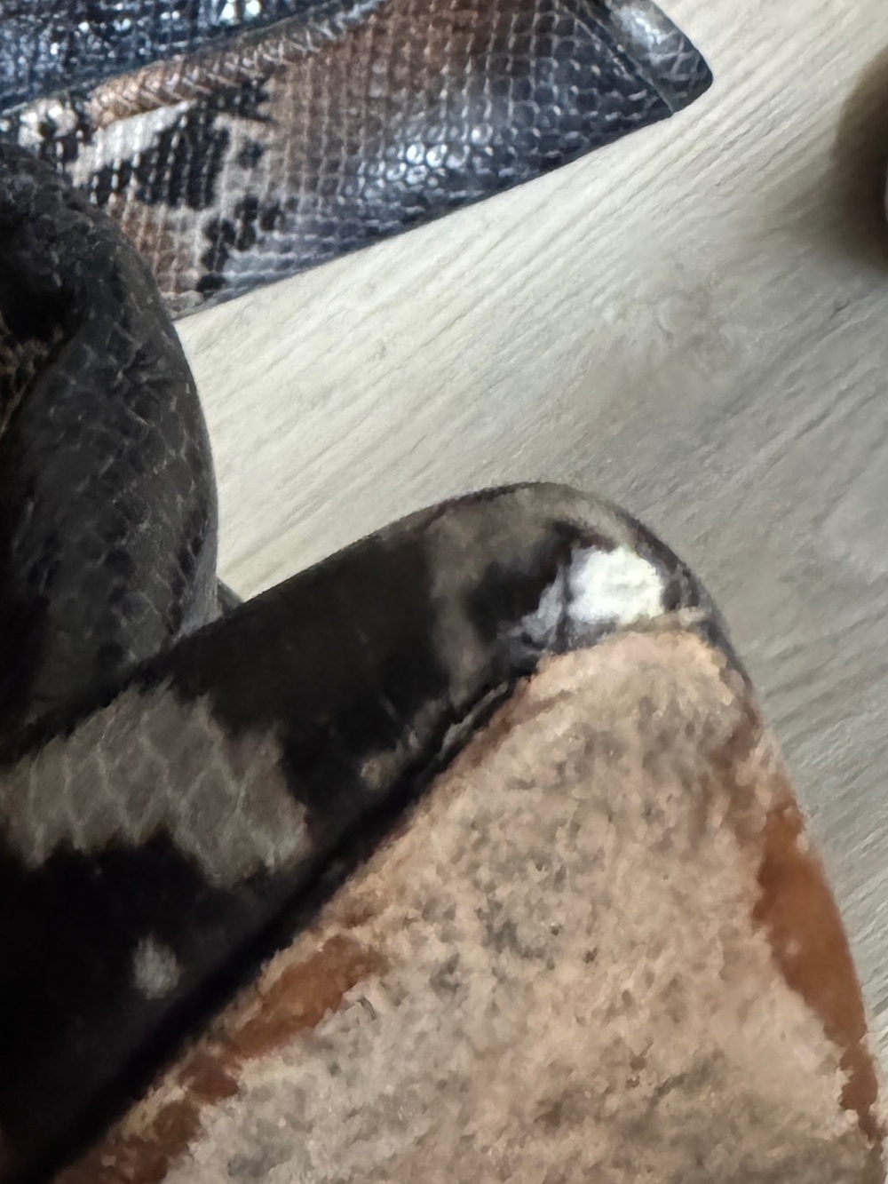 Donald J. Pliner Black and Brown Snakeskin Leather Heeled Boots 9.5M - Picture 14 of 14